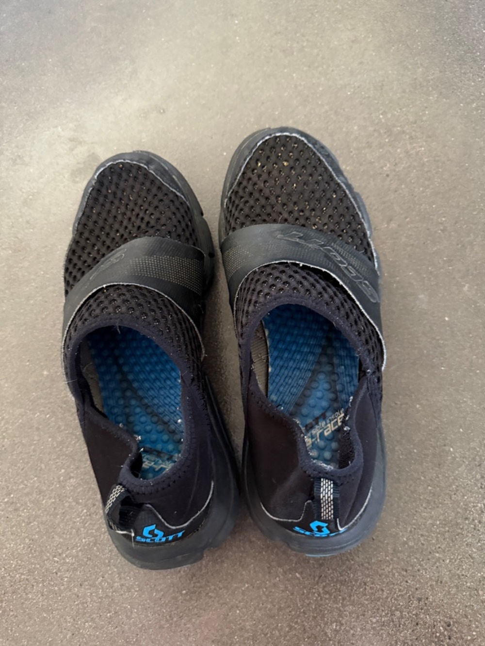 Scott Black Athletic Slip-On Sneakers with Blue Insoles